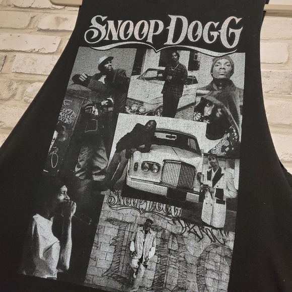 SOLD Snoop Dogg Tank top - Picture 2 of 5